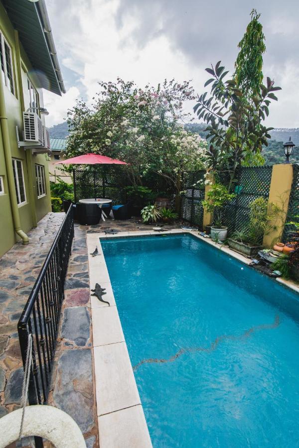 The Valley Oasis Inn Saint Joseph Bagian luar foto